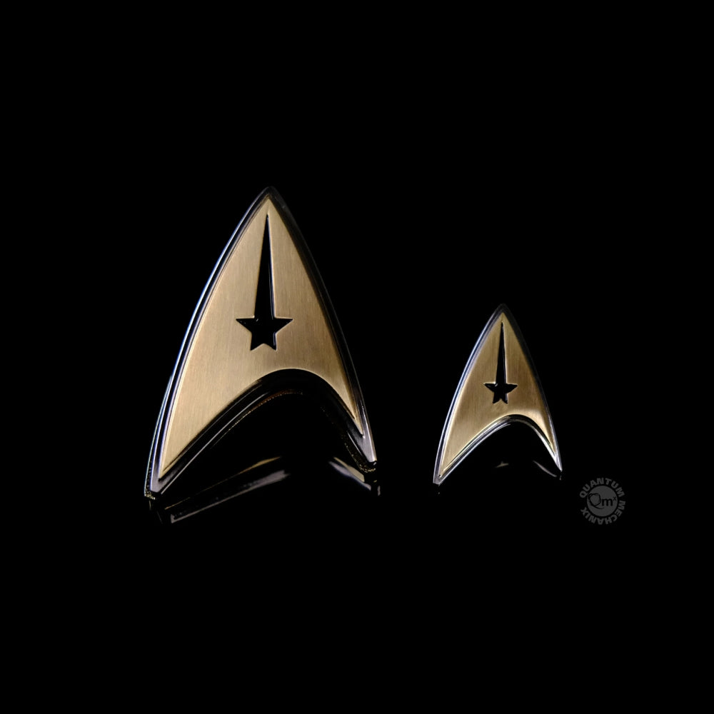 Quantum Mechanix Star Trek: Discovery - Enterprise Command Badge and Pin Set